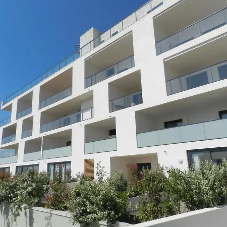 Chateau By Interhome Daire